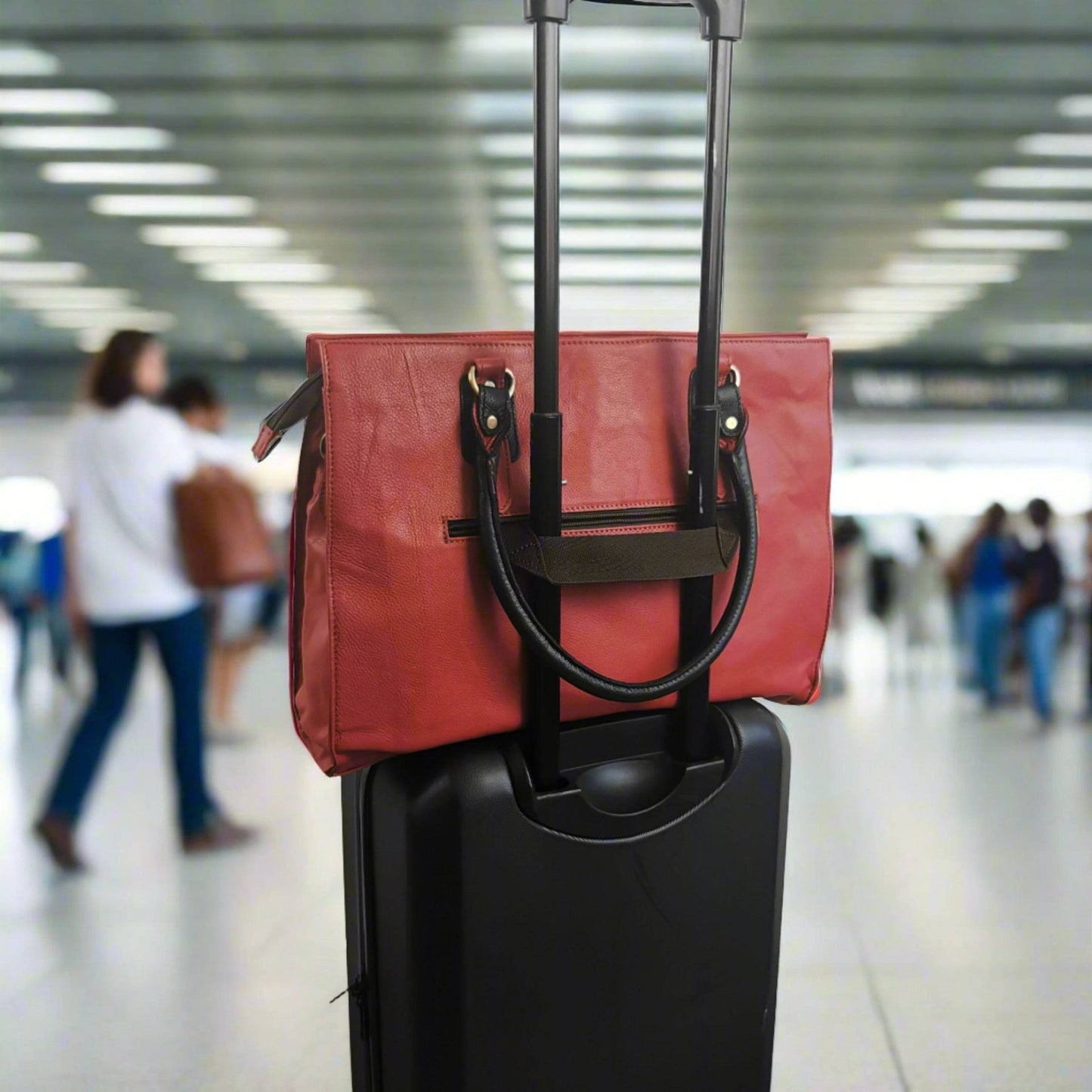 The Signature 17" Leather Laptop Bag, Jasper