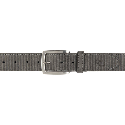K4009KB | Cintura Uomo Allover in Fodera Pelle Finitura in Pu. Colore Antracite. Dimensioni: cm 125 x 3,8 x 0,5 (giro vita cm 110). Confezione: Gift Box rigido fondo/coperchio